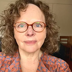 Maryann Plunkett 