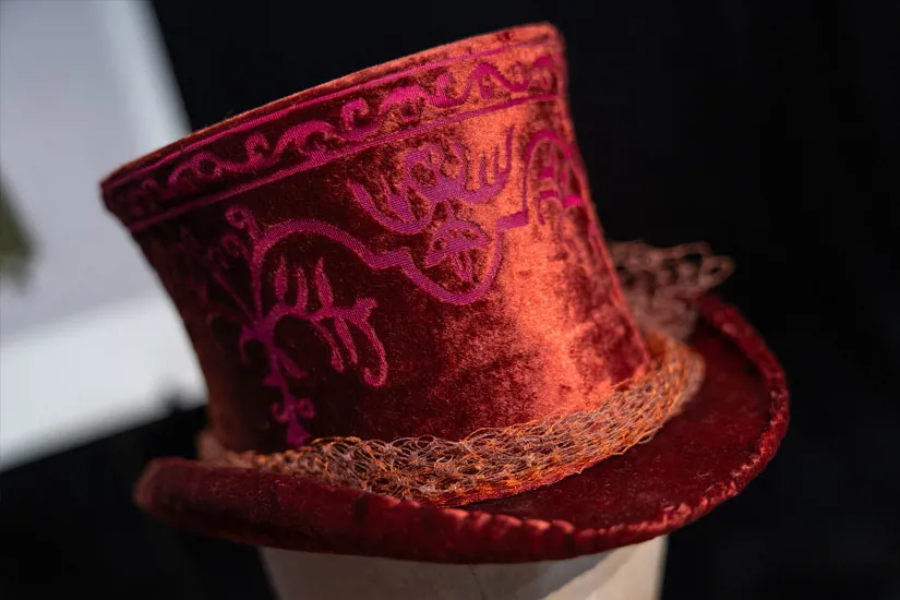 Hat worn by Allison Janney as Katherine in THE TAMING OF THE SHREW, designed by Marina Draghici (1999). 
