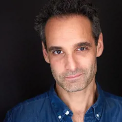 Jonathan Raviv