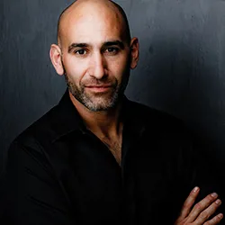 Jason Manuel Olazabal