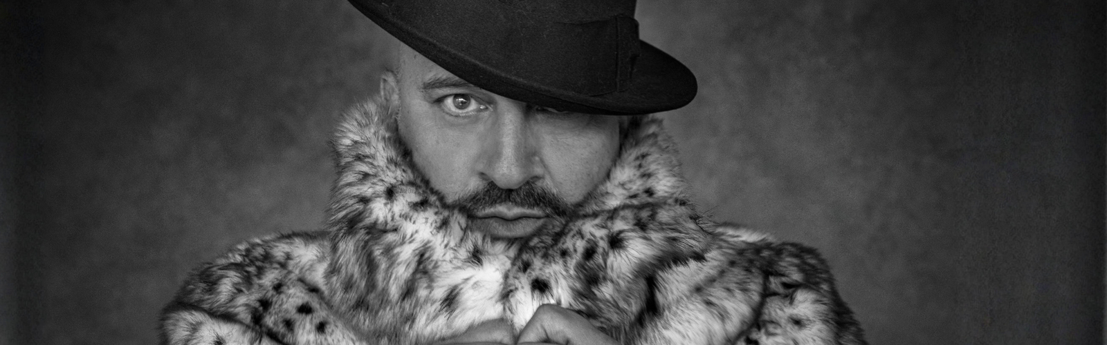 Julian Fleisher: Love Songs for the End of the World